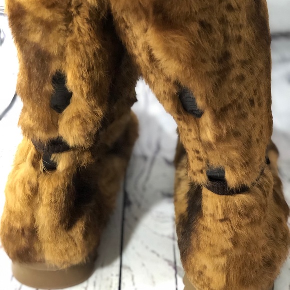Bebe real fur boots - Picture 2 of 6